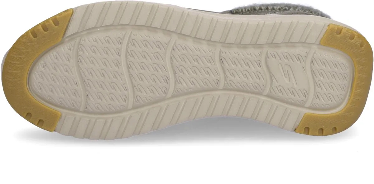 sneaker, zool, rubber outsole, grip, athletic shoe