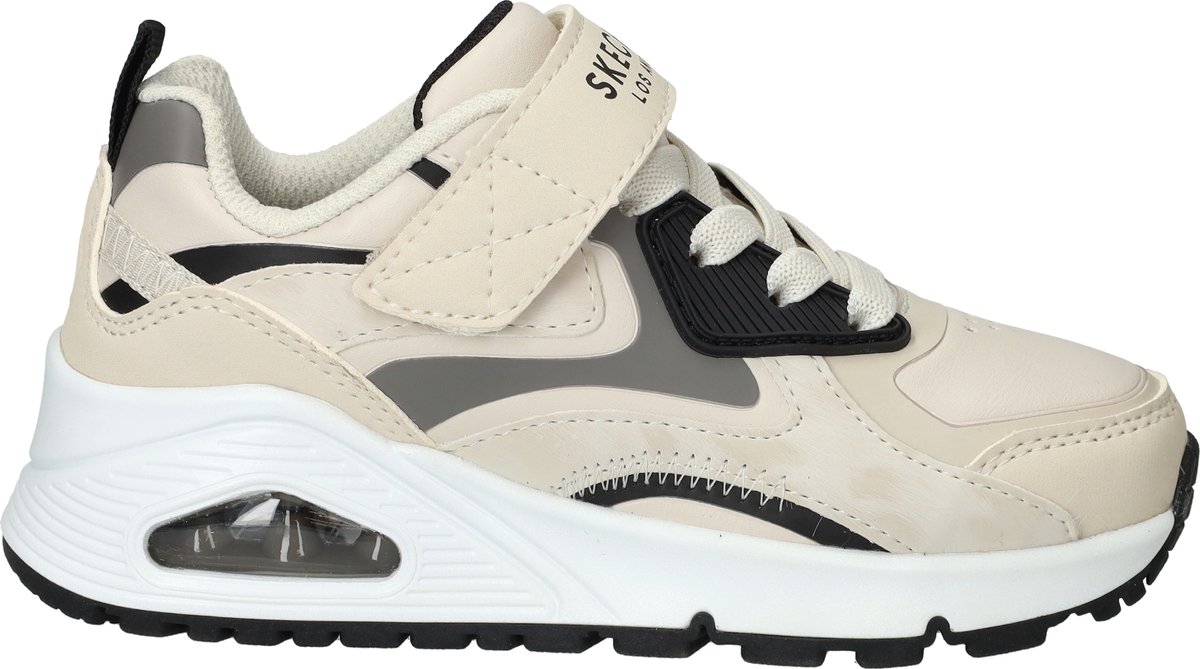 sneaker, sportschoen, witte schoen, metalen optical, veter