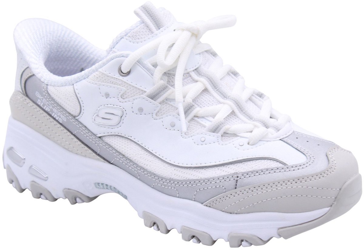 sneaker, witte sneaker, looppatroon, witte schoen, side label S