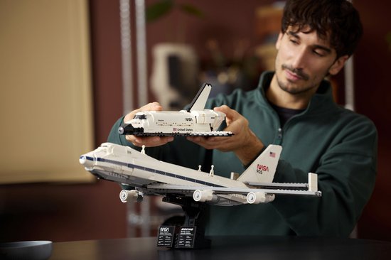 LEGO® Icons Shuttle Carrier Aircraft - 10360