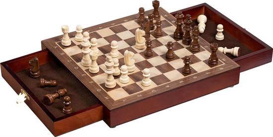 schaakbord, schaakstukken, houten bord, uitklapbaar schaakspel, kastanker