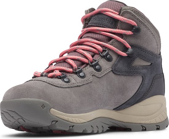 wandel boot, hoge schoen, grijze sneaker, luxe outdoor, roze veters