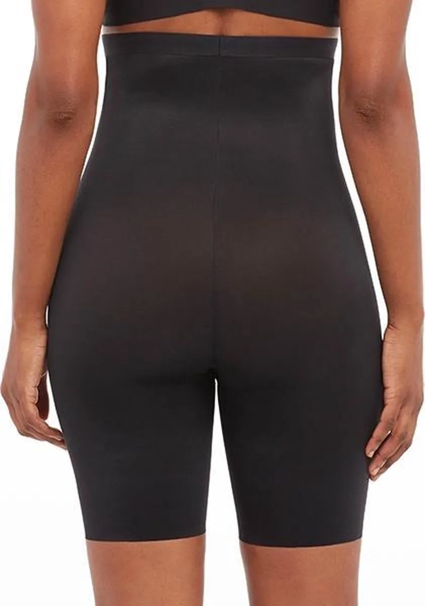 Spanx - Maat S - Thistincts 2.0 High Waisted Mid Thigh Short - Zwart