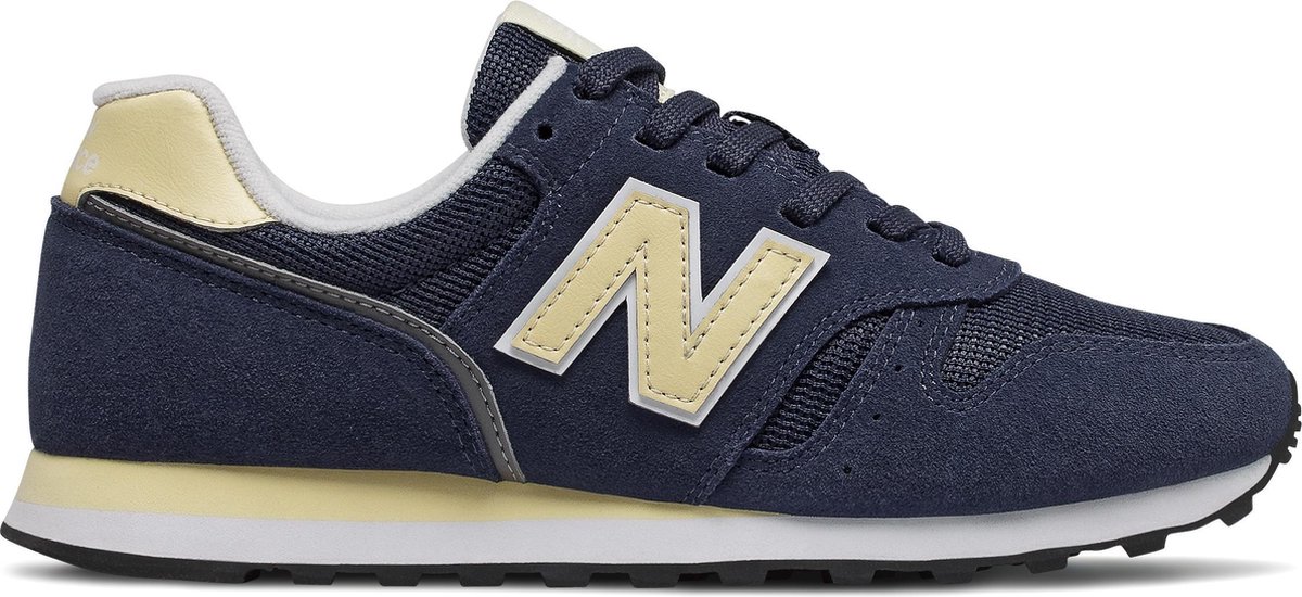 sneaker, navy, mesh, suede, sole-contrast