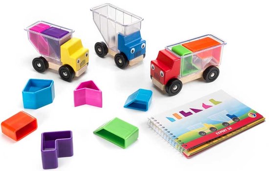 houten speelfiguren, speelgoedauto, kleurig blokjes, opbergsysteem, notitieboekje