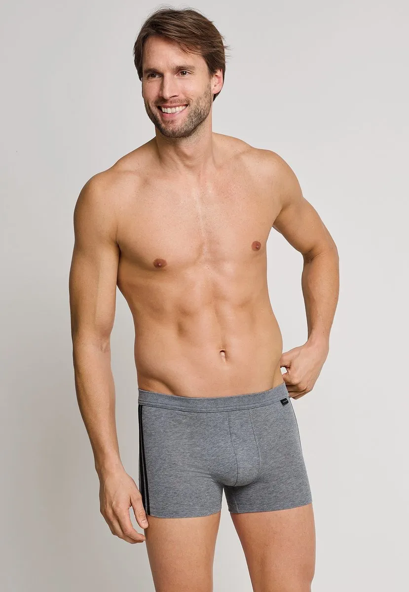 Volwassene, Mannelijk, Man, Persoon, Korte broek