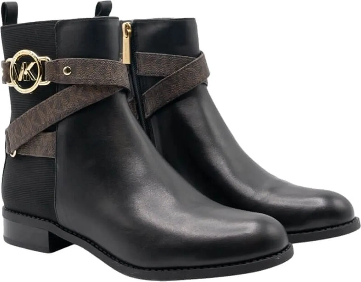 Kleding, Schoeisel, Schoen, Kleding, Schoeisel, Schoen