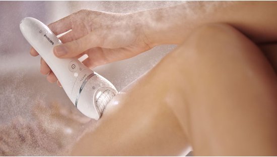Philips Series 8000 BRE710/00 - Wet & Dry - Epilator