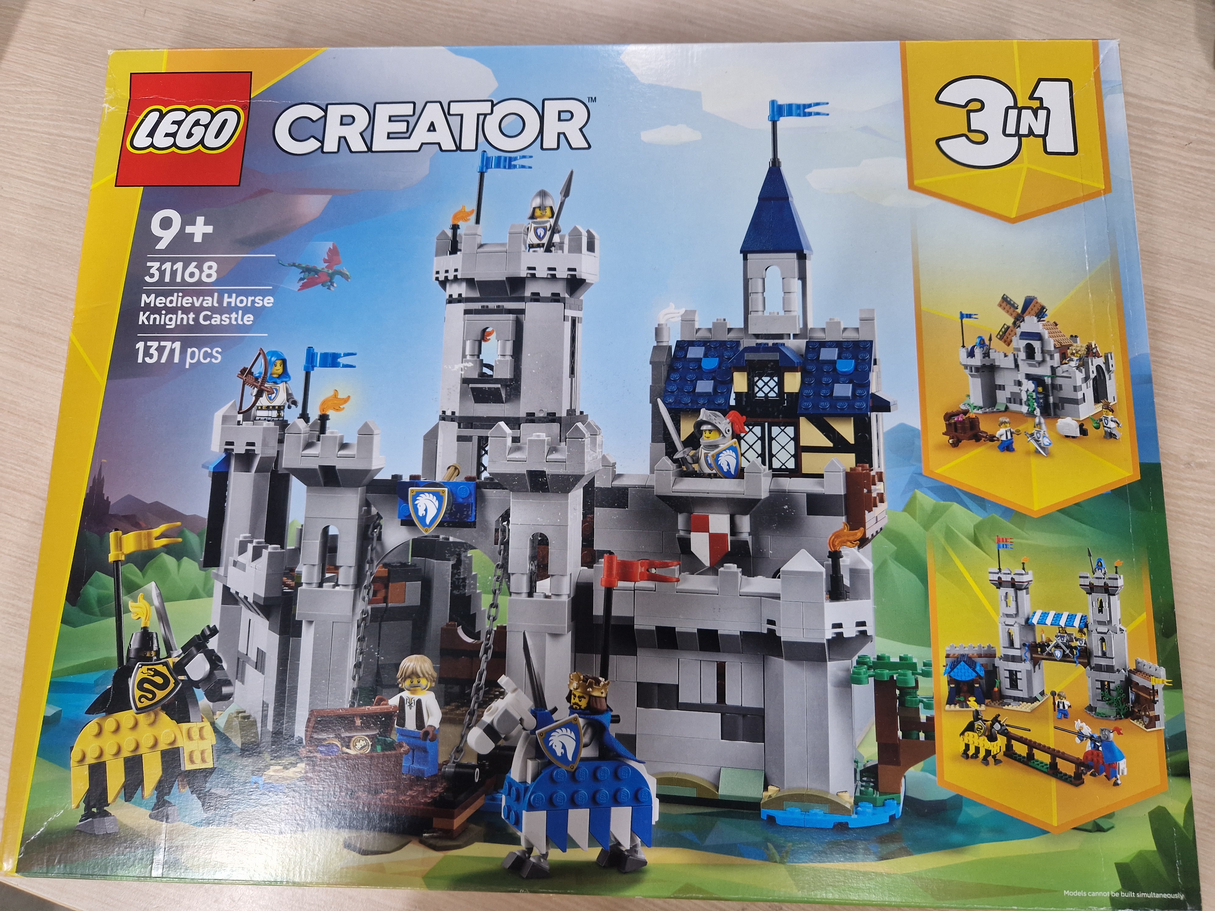 LEGO® Creator 3in1 Middeleeuws Kasteel met Ridders te Paard - 31168