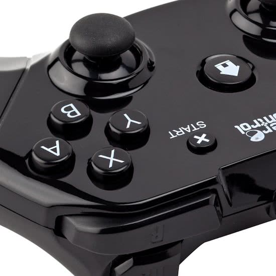 Under Control - Bedrade Xpert Controller - Voor de Wii en Wii U - Zwart