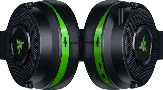 KOOPJESHOEK - Razer Thresher Ultimate - Draadloze Gaming Headset - Xbox One + PC