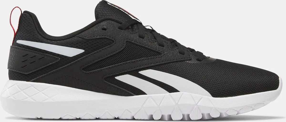 sneaker, schuim, mesh, zwarte schoenen, witte zool