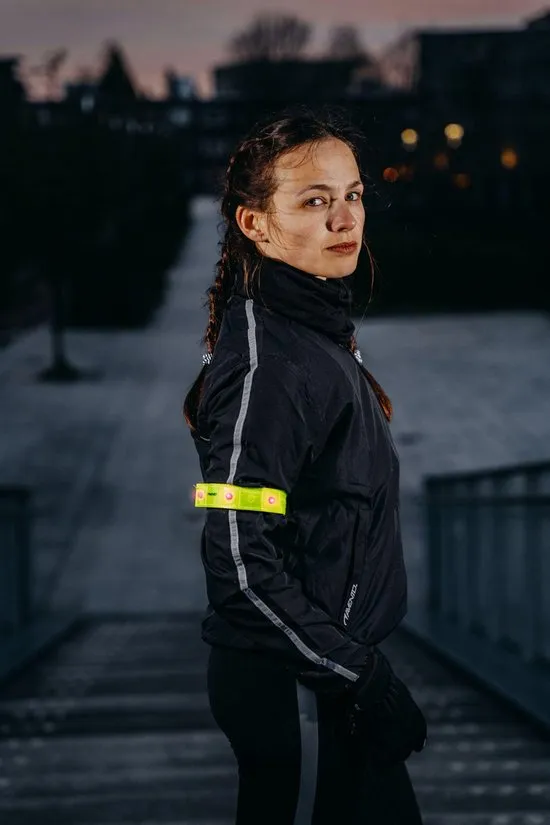 Avento Sportarmband Reflecterend met LEDs - Paar - Geel