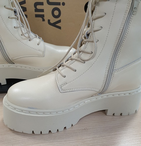 PS Poelman KIMMY - 36 - Dames Leren Chunky Veter Enkellaarzen - Beige Crème Wit - Maat 36