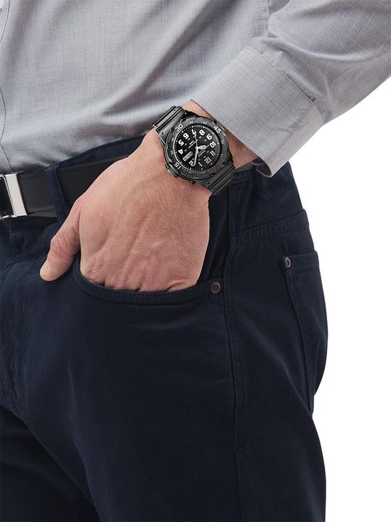 Casio MRW 200H 1BVEF Heren horloge zwart - 44.6 m