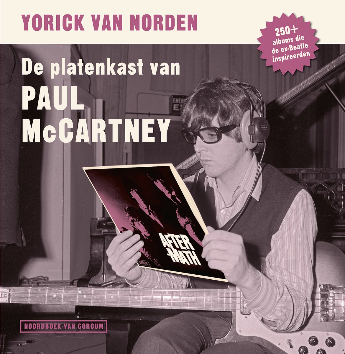 vinyl, gitaar, koptelefoon, boek, hoesart