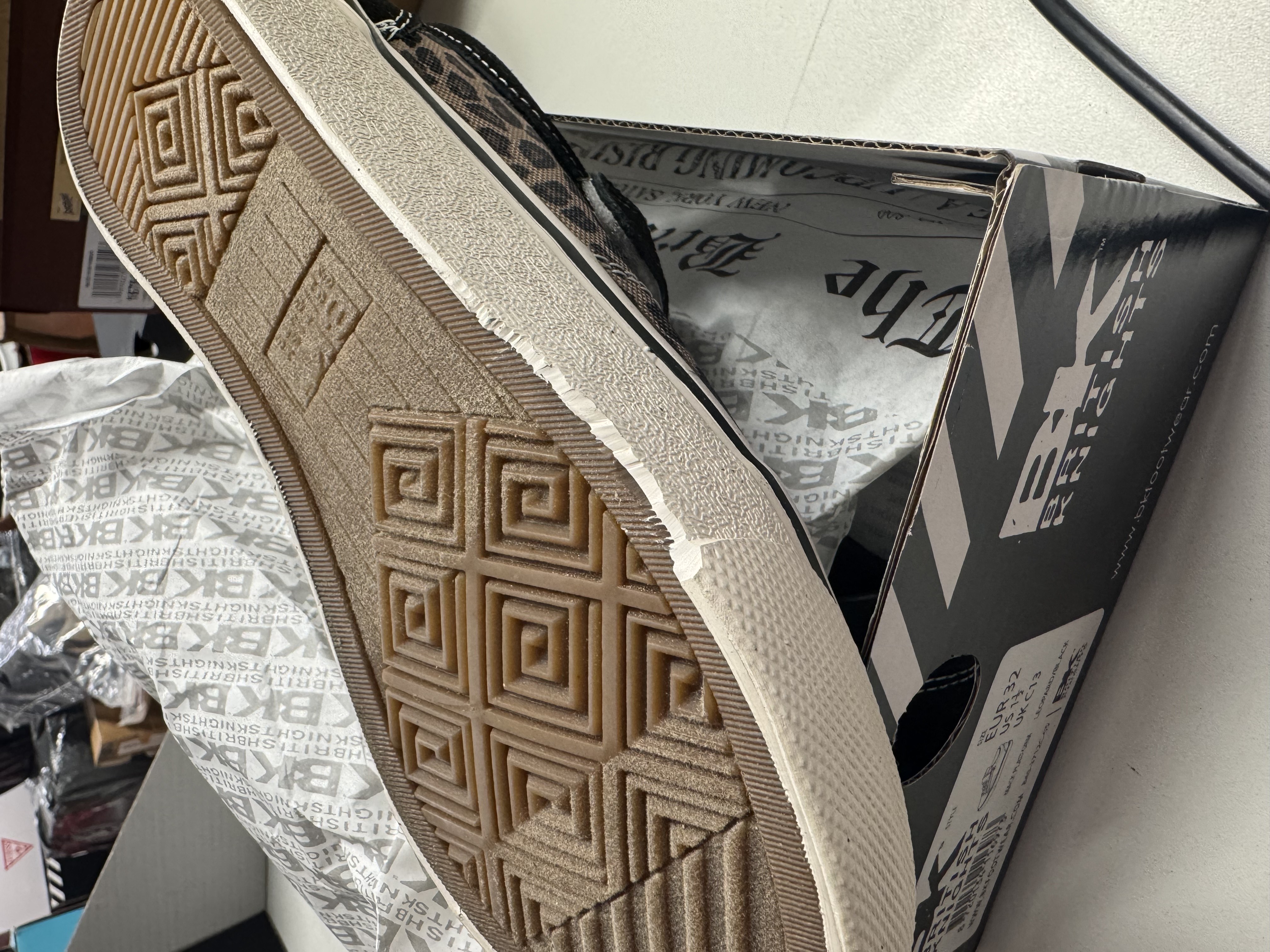 Kleding, Schoeisel, Schoen, Sneaker, Woondecoratie