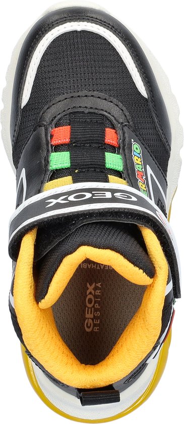 Schoeisel, Schoen, Sneaker, Helm, Hardloopschoen, Schoeisel, Schoen, Sneaker, Helm, Hardloopschoen