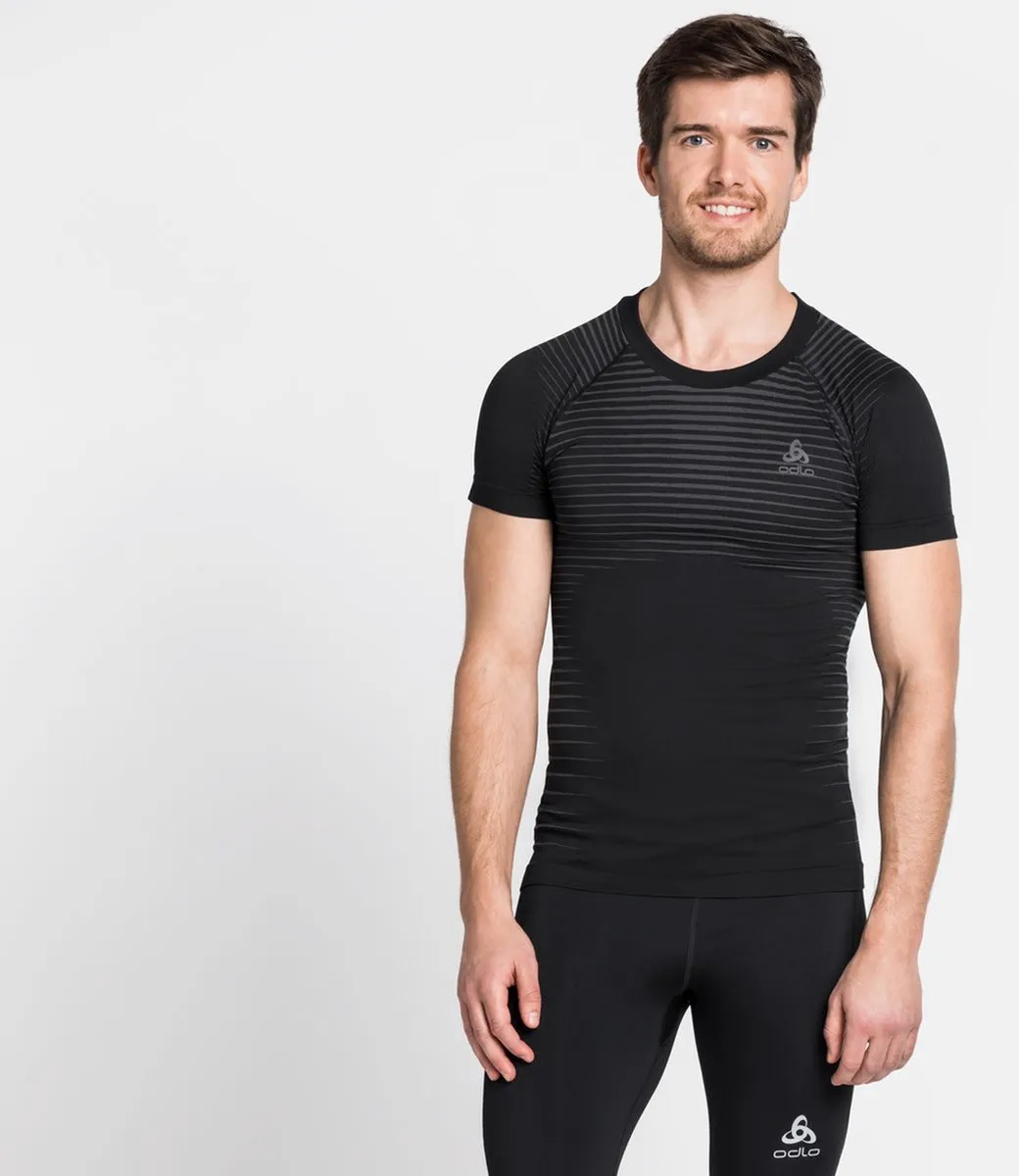T-shirt, Volwassene, Mannelijk, Man, Persoon, T-shirt, Volwassene, Mannelijk, Man, Persoon