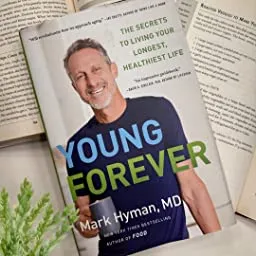 Young Forever: The Secrets to Living Your Longest, Healthiest Life (Boek op CD Box)
