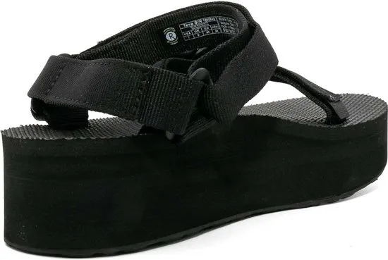 Teva - Maat 39 - FLATFORM UNIVERSAL - Dames Sandalen - Zwart