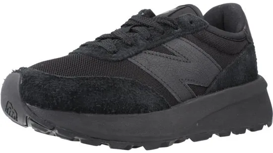 Schoeisel, Schoen, Sneaker, Suede, Trui