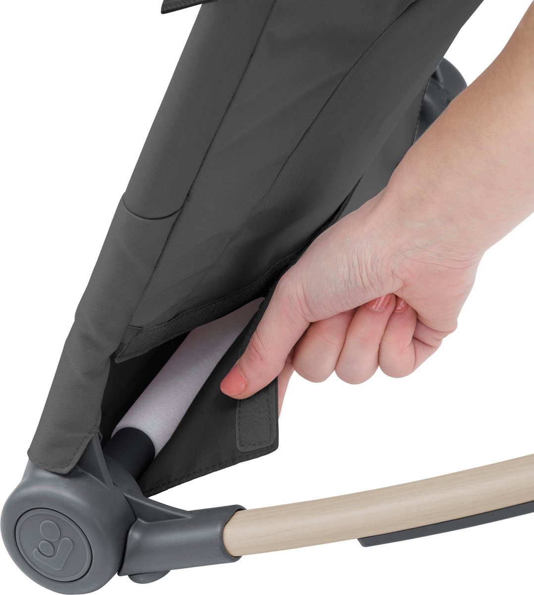 Maxi-Cosi Loa - 2-in-1 Wipstoel - Beyond Graphite - Vanaf de geboorte tot ca. 6 maanden