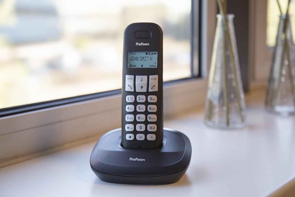 Profoon PDX-1100 DECT telefoon - 1 Handpost - Duidelijk verlicht display - Zwart