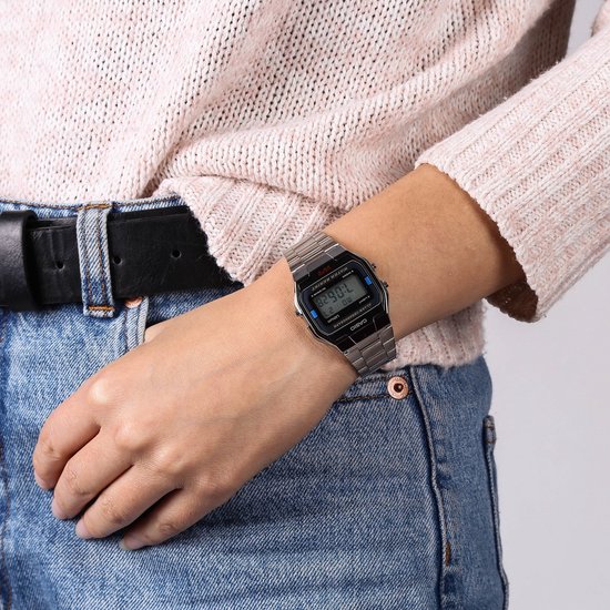 Casio horloge A163WA-1QES retro