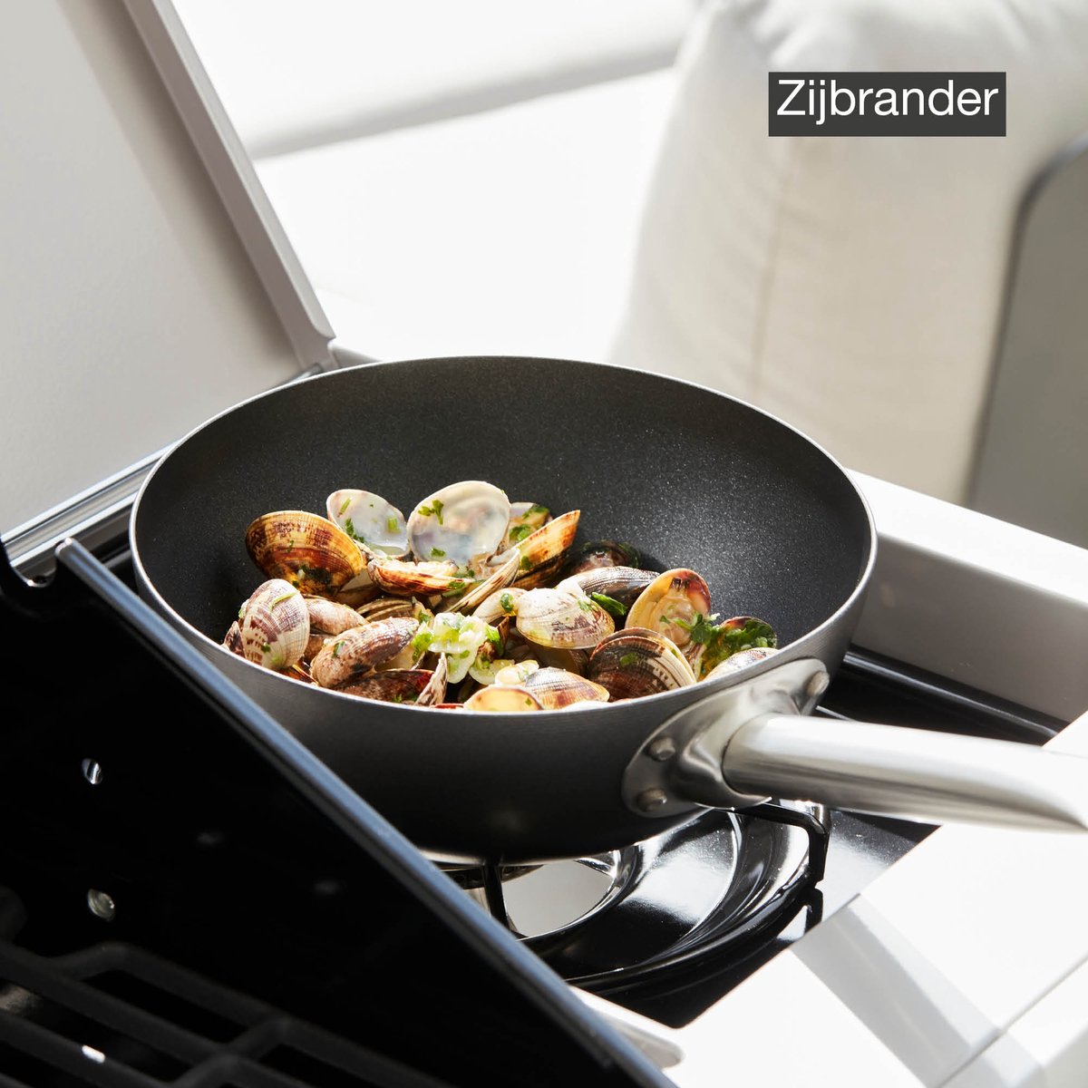 Barbecook Siesta 310 Black Edition - Gas BBQ barbecue - 3 Branders - Met zijbrander - 1 vaste zijtaf