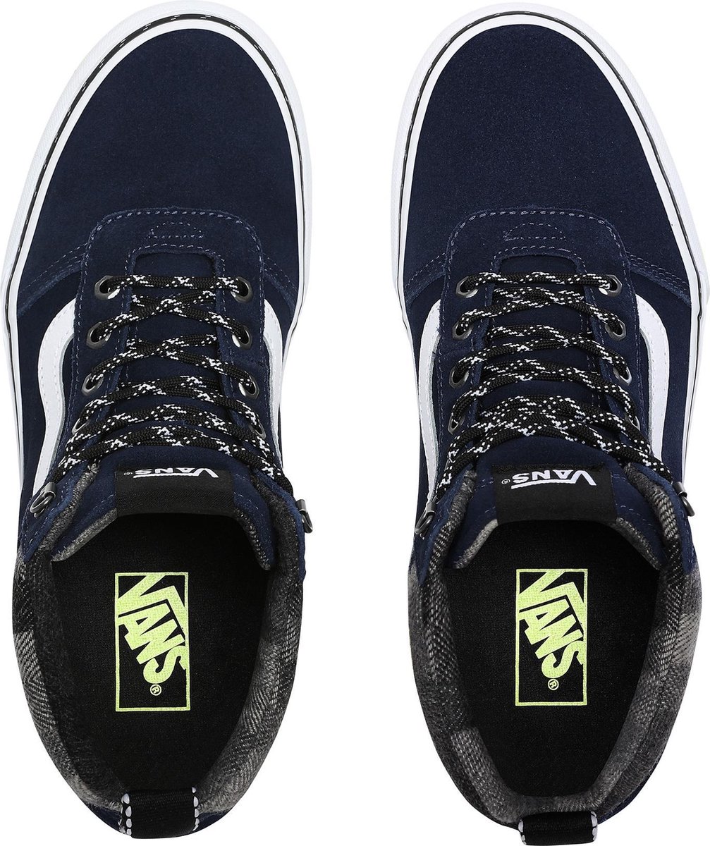 Schoeisel, Schoen, Sneaker, Canvas, Suede