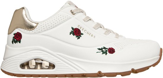 skoen, sneaker, witte sneaker, roos, tussenzool
