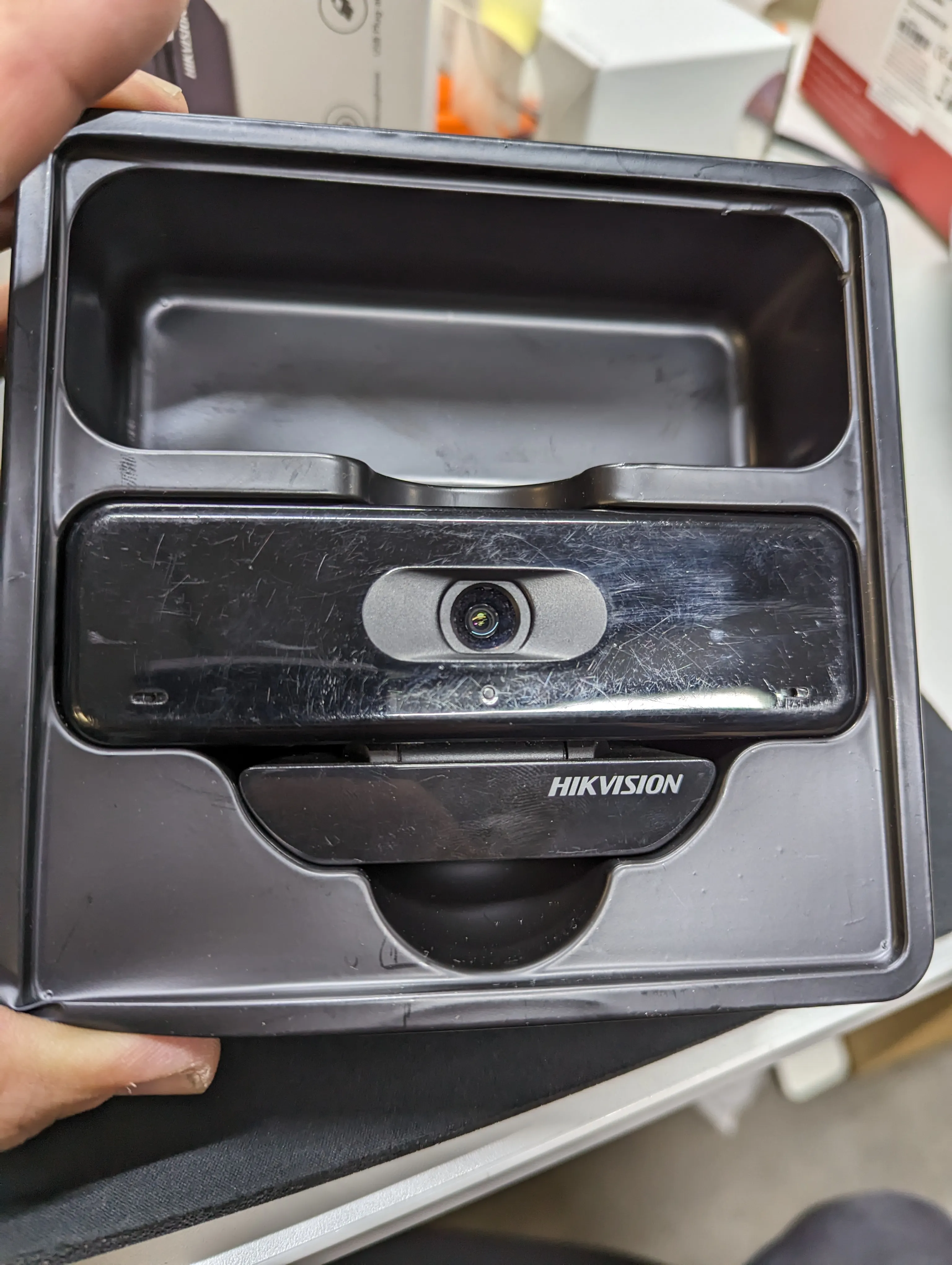 Hikvision Digital Technology DS-U18 webcam 8 MP 3840 x 2160 Pixels USB 3.2 Gen 1 (3.1 Gen 1) Zwart