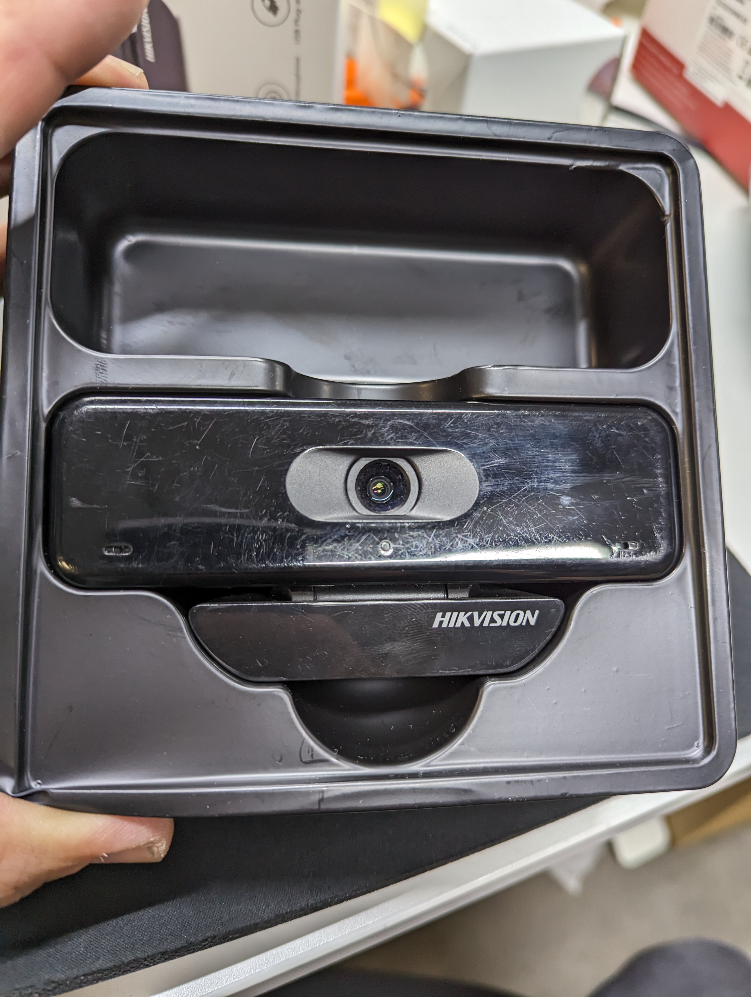 Hikvision Digital Technology DS-U18 webcam 8 MP 3840 x 2160 Pixels USB 3.2 Gen 1 (3.1 Gen 1) Zwart