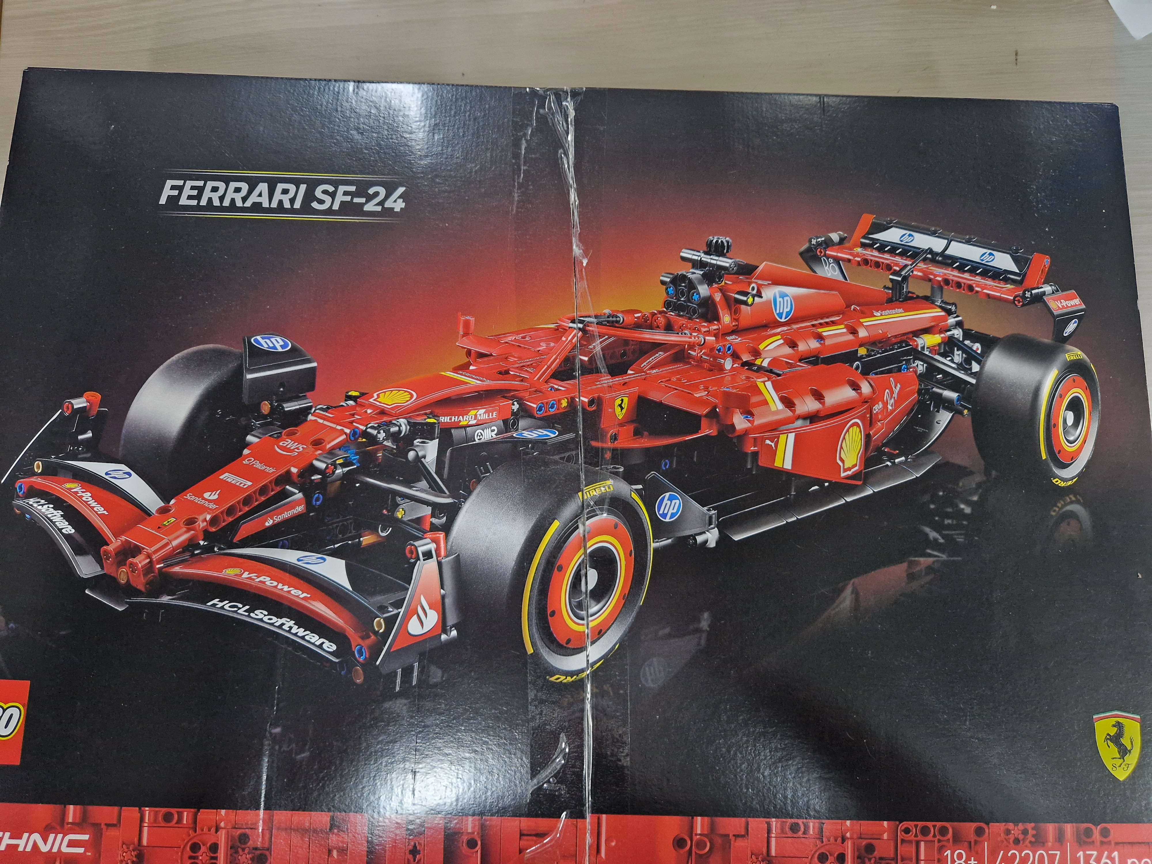 LEGO Technic - Ferrari SF-24 F1 auto - 42207