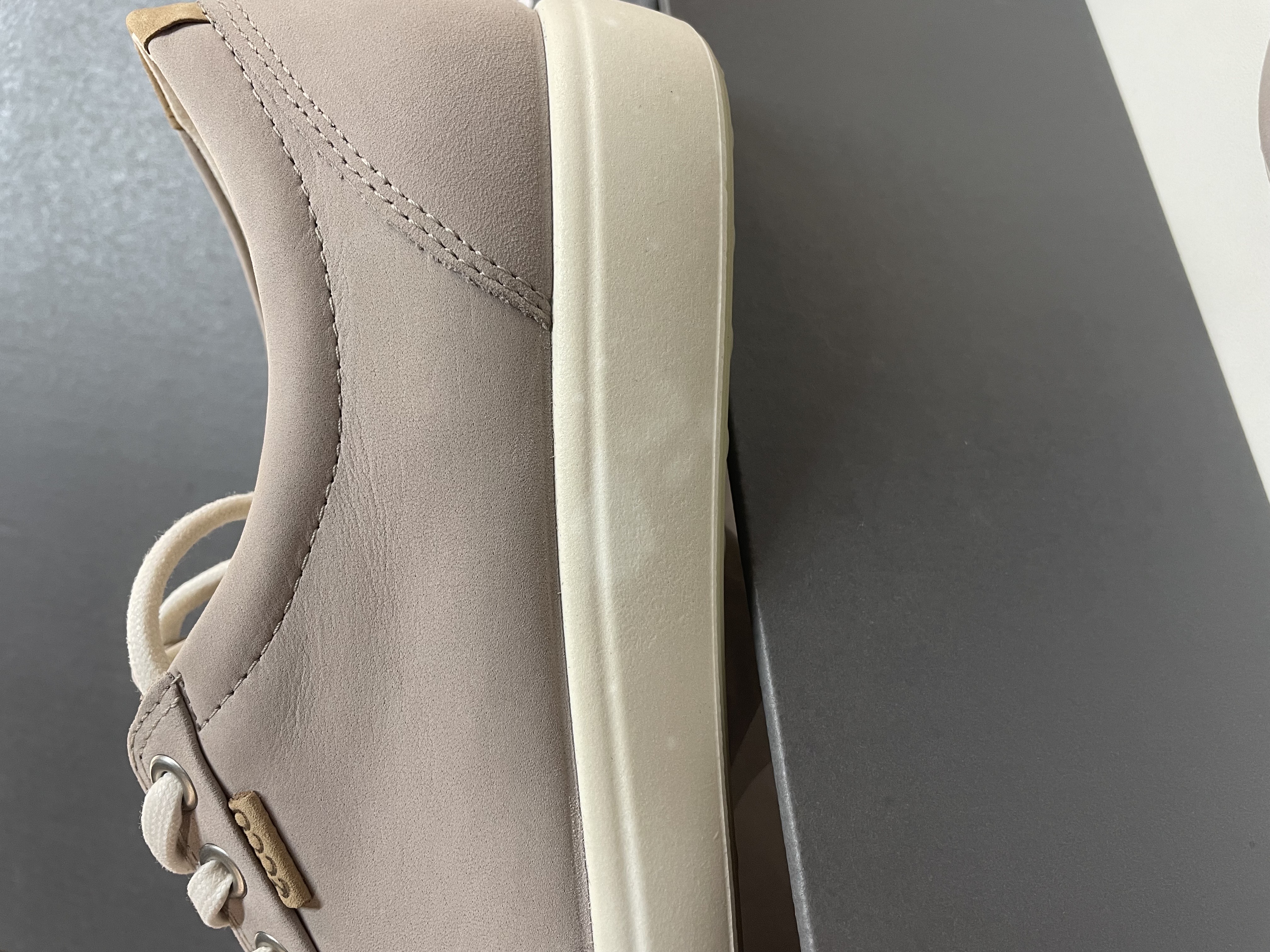 ECCO SOFT 7 W-maat 40–Schoenen–Vrouwen–Grijs