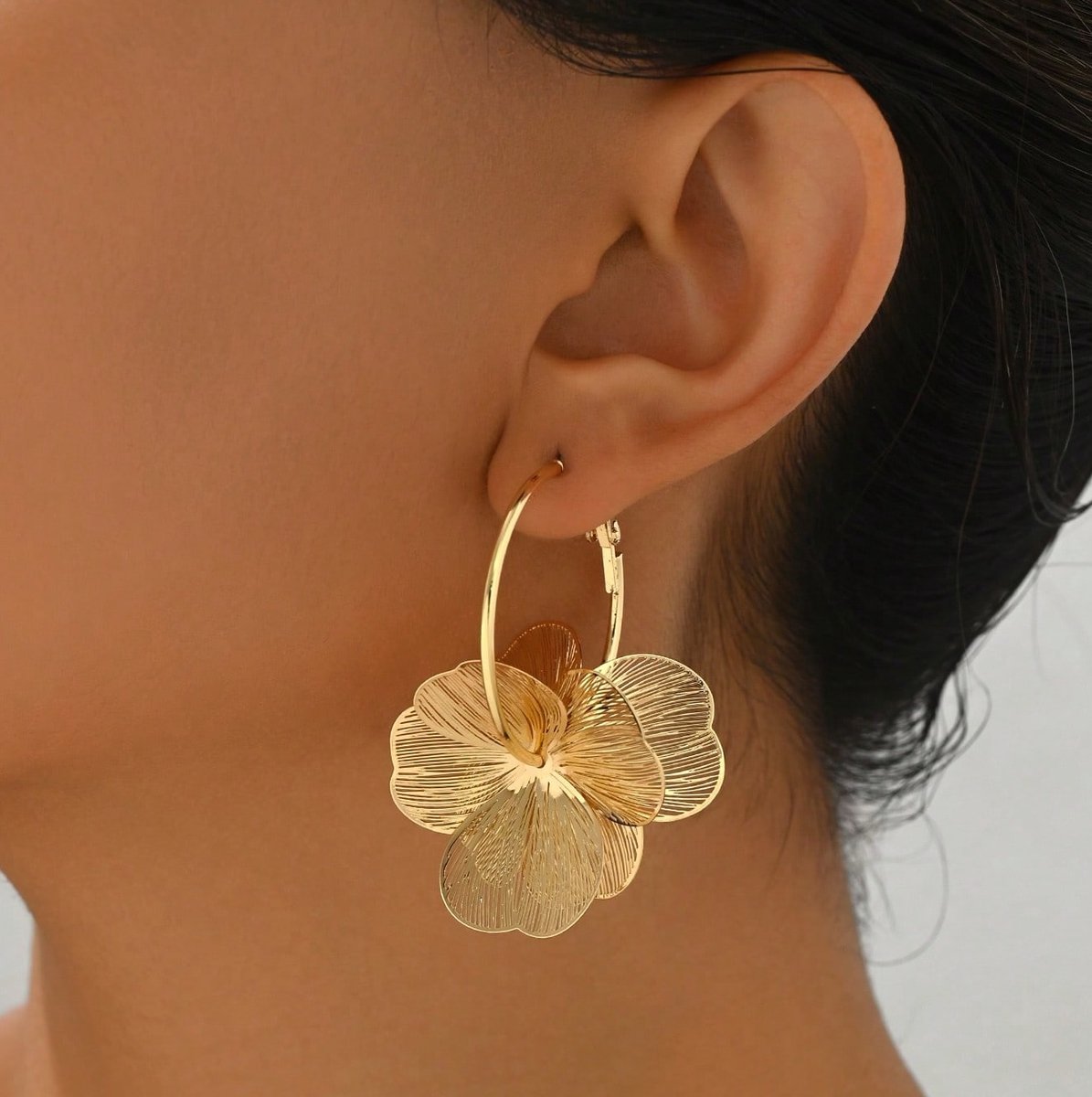 oorbellen, goudkleurig, bloemvorm, hoops, koperkleurig