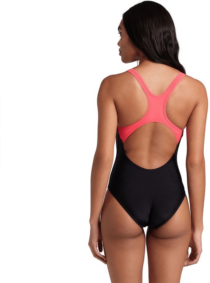 dgmoutlet-nl-Arena-W-Splash-Point-Swimsuit-Swim-Pro-Back-black-fluo-Red-aanbieding-sale-korting-2 Badkleding, Bikini, Volwassene, Persoon, Vrouw, Badkleding, Bikini, Volwassene, Persoon, Vrouw