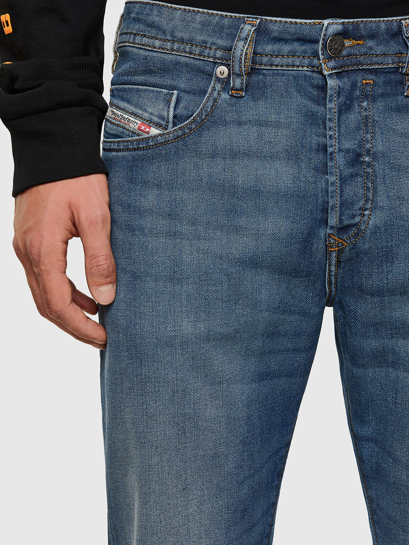 Diesel Duster heren jeans 009EI taps toelopend - W27-L32 - midden blauw