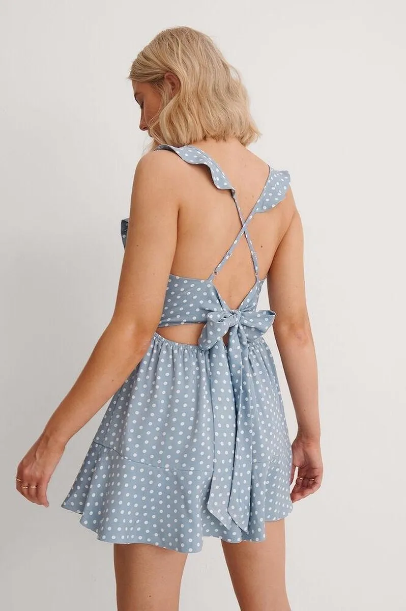 NA-KD Maat EU 34 Back Tie Flounce Detail Vrouwen Jumpsuit - Blue Dots