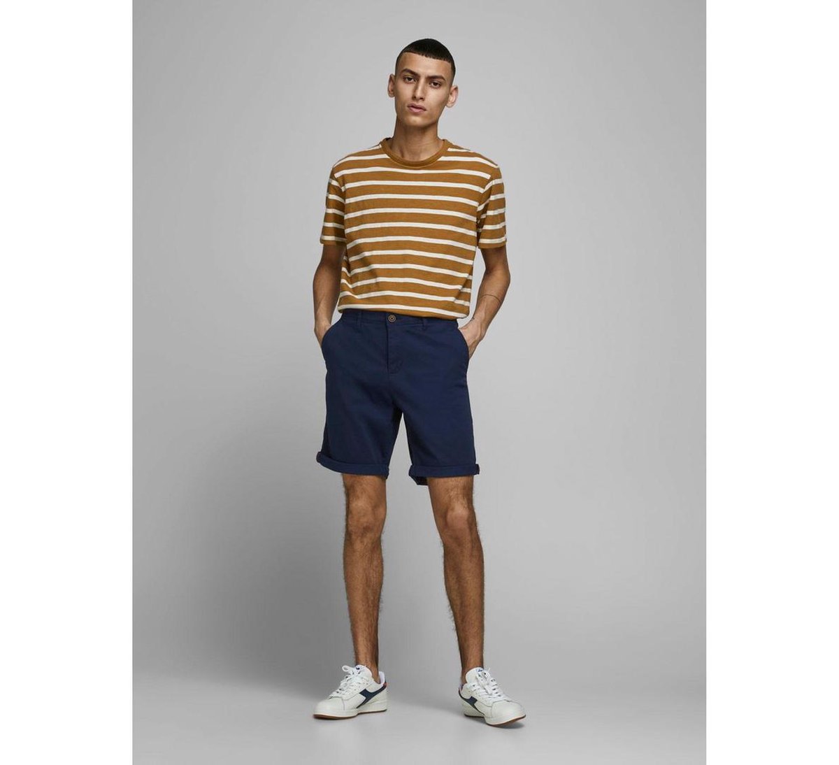 JACK&JONES   - M - JJIBOWIE JJSHORTS SOLID SA STS Heren Broek