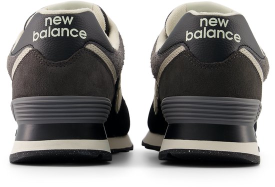 sneaker, grey, black sole, back view, shoe heel