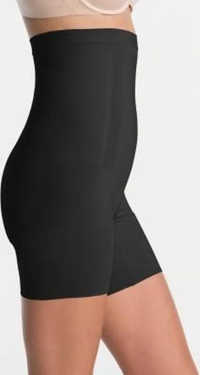 Spanx - Maat XL - OnCore High Waisted Mid Thigh short - Zwart