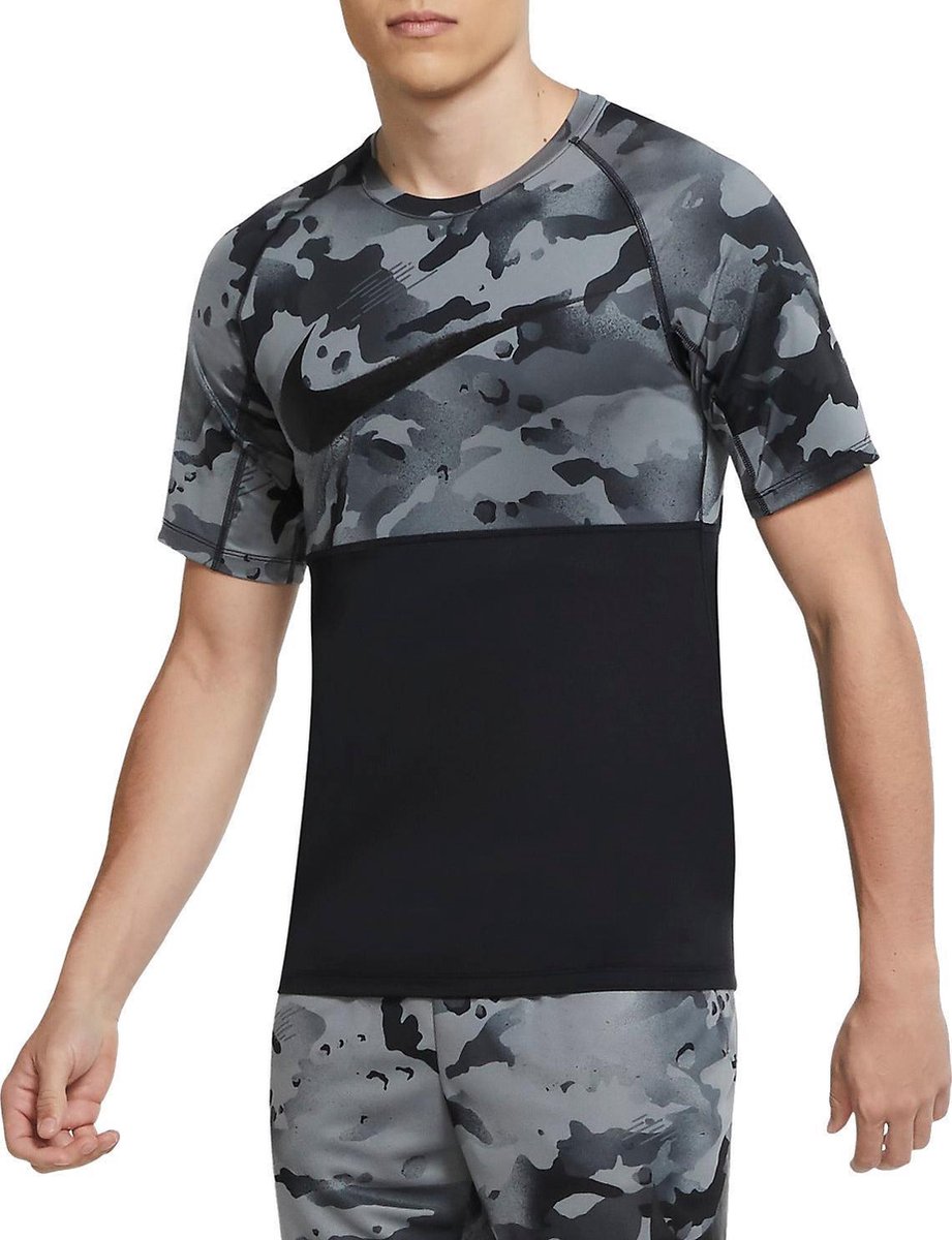 Nike S/S Slim Camo Sportshirt - Maat S - Heren