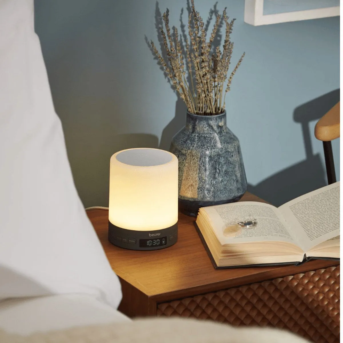 Beurer WL 50 Wake-up light – FM radio - Bluetooth® voor eigen muziek - Nachtlamp – Alarm/Snooze - LE