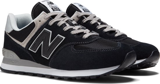 New Balance WL574 - maat 36 - Dames Sneakers - Zwart