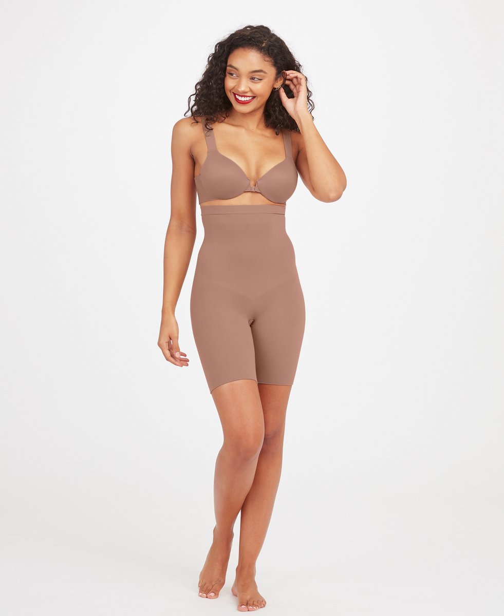 Volwassene, Vrouwelijk, Persoon, Vrouw, Ondergoed