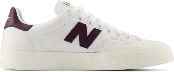 New Balance 100 - maat 38 - Unisex Sneakers - Wit/Rood