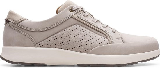 Clarks Un Trail Form - Maat 40 - Heren Sneakers - Stone Nubuck