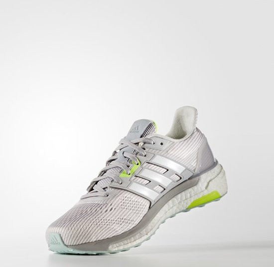 Adidas Supernova - Hardloopschoenen - Dames - 38 2/3 - Lgh Solid Grey